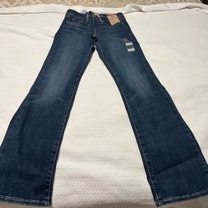 Levi’s Bootcut jeans! NEW!!